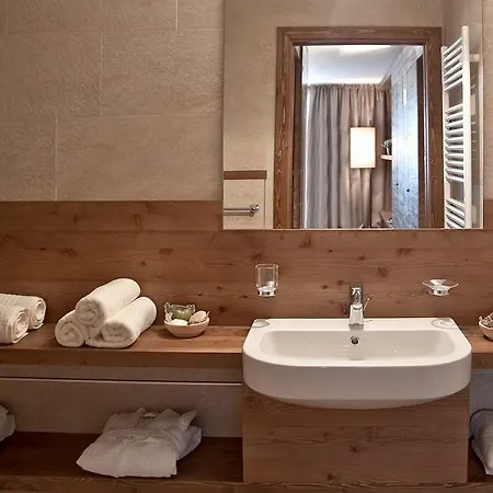 Aparthotel Ariston Dolomiti