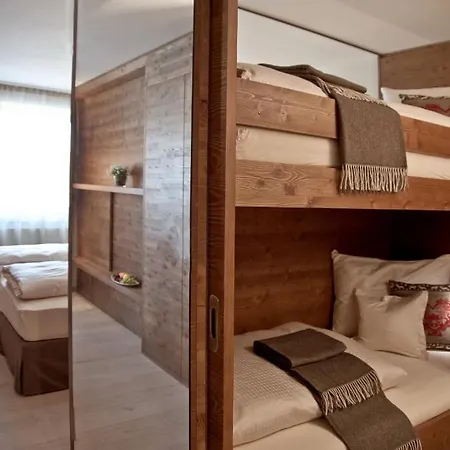 Ariston Dolomiti Aparthotel